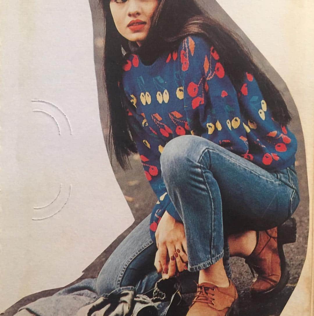 セリーナ・ジェイトリーさんのインスタグラム写真 - (セリーナ・ジェイトリーInstagram)「#throwback to 16 & 17 year old “Me” back in my #modelling days in #Kolkata... just before I won #msindia 2001 .. Wonderful memories... felt like sharing a snippet of my incredible journey in the world of modelling & cinema since the age of 17 .. #model #beautyquotes #mypics ##throwback #16 #17 #beauty #beautyqueen #beautyqueens4ever #bollywood #kolkatafashionblogger #kolkatamodels #c #celina #celinajaitlyofficial #celinajaitlyday  #celinajaitley #celinajaitly #myjourney #mylife #thankyou #thankyouuniverse」4月14日 15時46分 - celinajaitlyofficial
