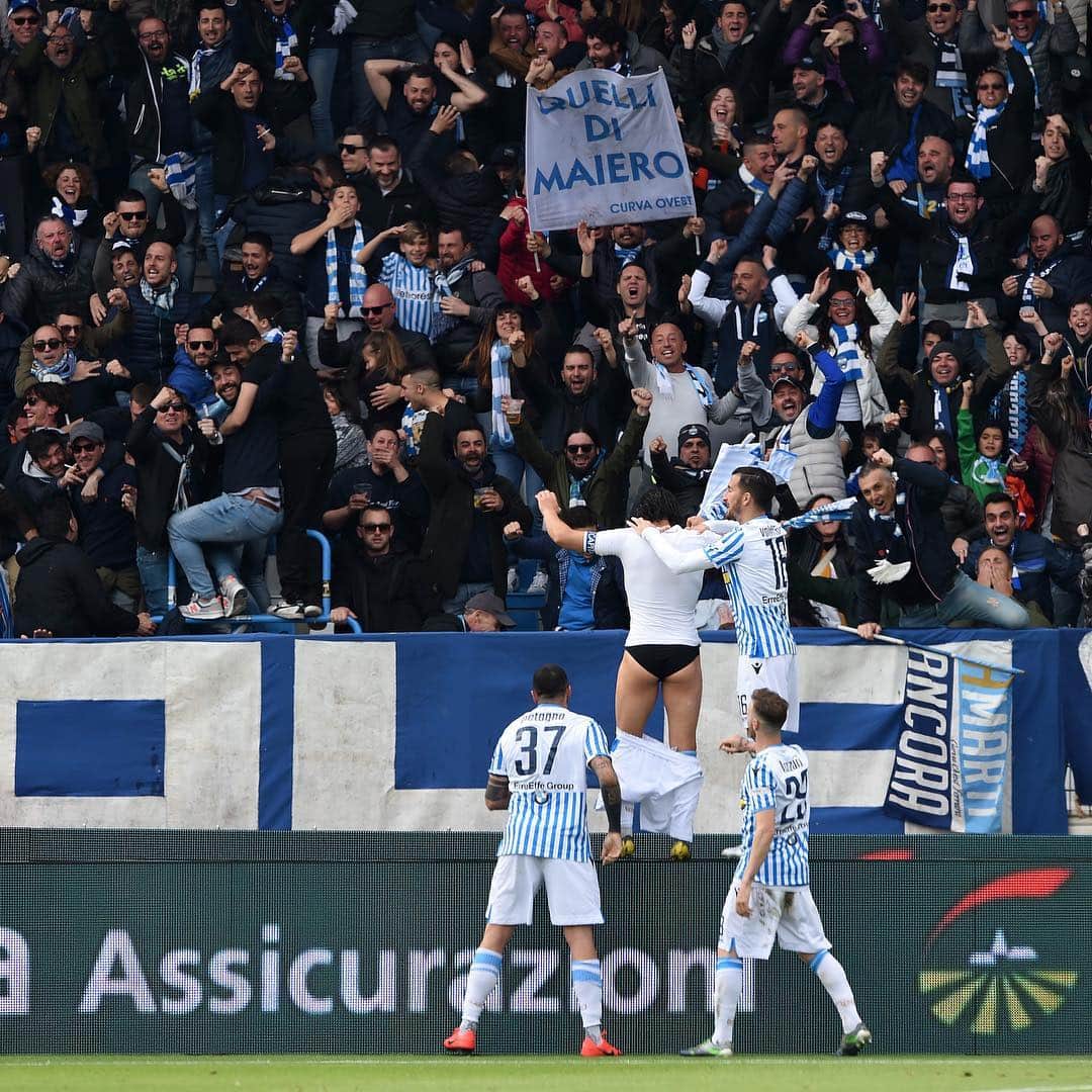 のインスタグラム：「. 眼前での優勝阻止！ セリエAでは1957年以来のvsユヴェントス勝利😲 （2019.04.13） . 📷Photo by Chris Ricco/Getty Images . #SPAL #セリエA #SerieA #football #サッカーキング  #⚽️ #サッカー」
