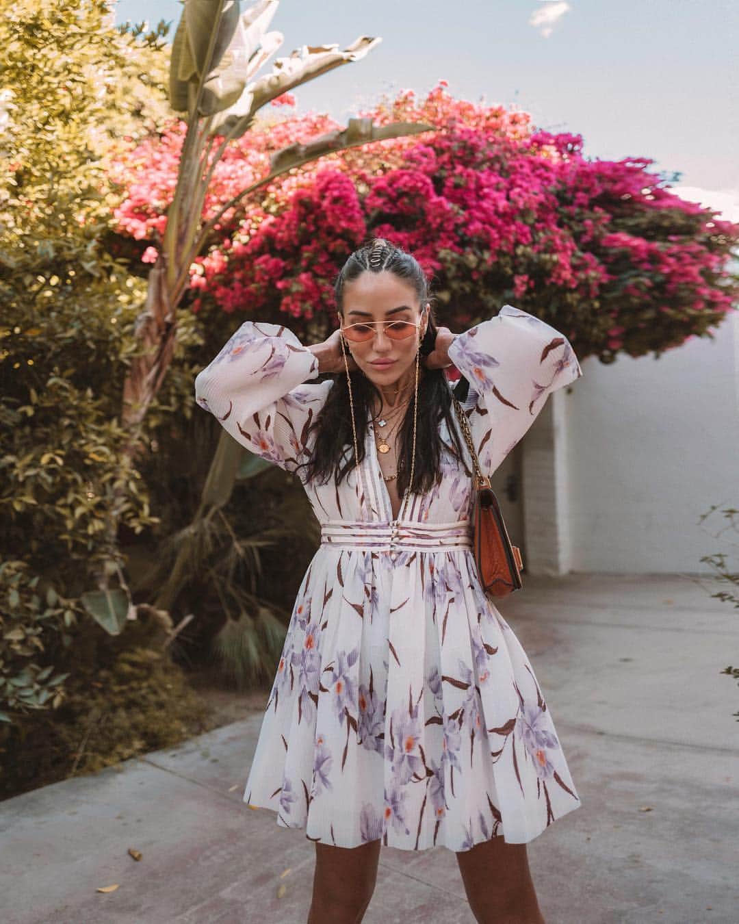 Tamara Kalinicさんのインスタグラム写真 - (Tamara KalinicInstagram)「Festival ready means right accessories, hair and makeup. Obsessed with this dress I got from @theofficialselfridges and my hair is by @franckprovostparis #coachella2019」4月14日 16時44分 - tamara