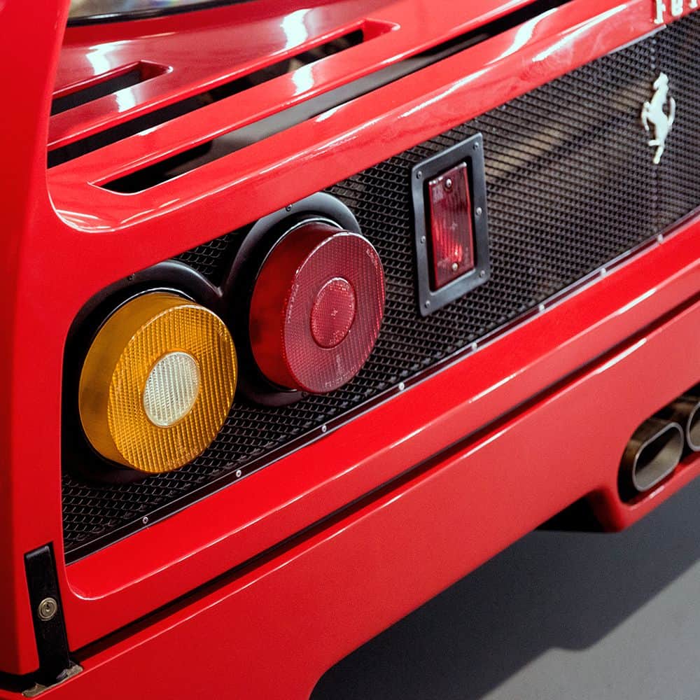 フェラーリさんのインスタグラム写真 - (フェラーリInstagram)「#FerrariF40: a car that never goes out of style thanks to its world-renowned forms. #Ferrari #OldTimer #Details」4月14日 17時00分 - ferrari
