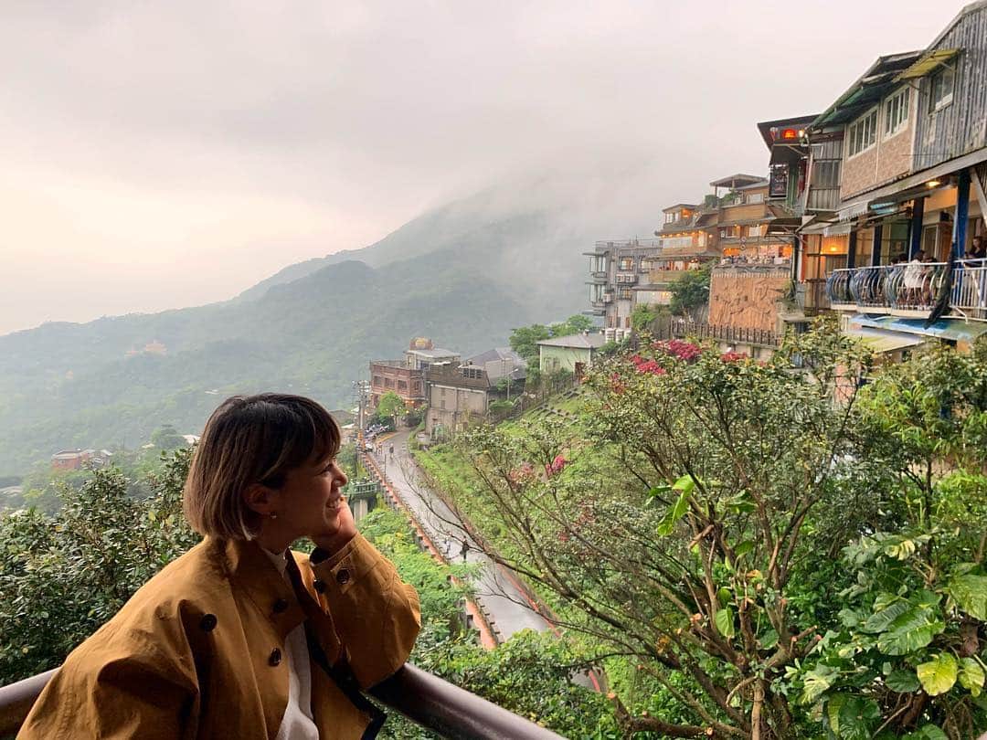早坂香須子さんのインスタグラム写真 - (早坂香須子Instagram)「金曜日から、週末台湾旅行に来ています。  漢方や薬草、台湾茶、薬膳に自然も満喫。  とてもリラックスした美の旅だったので、帰国したらゆっくりアップしますね✨ #台湾 #週末旅行」4月14日 16時56分 - kazukovalentine