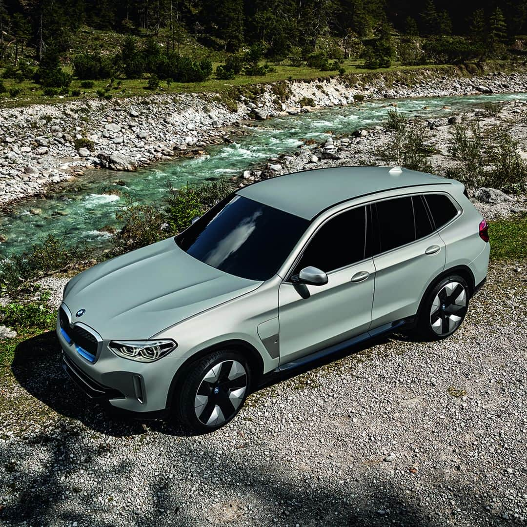 BMWさんのインスタグラム写真 - (BMWInstagram)「Sustainable inspiration. The BMW Concept iX3. #BMW #iX3 #BMWi @BMWi」4月14日 17時00分 - bmw