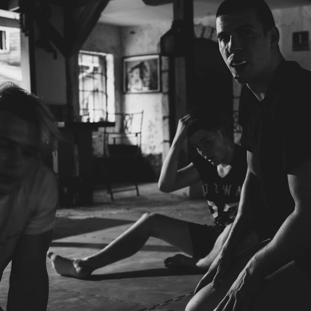 Shinsuke Inoueのインスタグラム：「A day with Jiu-jitsu Samurais in Bosnia and Herzegovina 2018. ボスニアの柔術クラブのみんなと。 #jiujitsu #柔術 #BJJ #ブラジリアン柔術 #MMA #sarajevo #サラエボ #bosnia #ボスニア #bosniaandherzegovina #ボスニアヘルツェゴビナ」