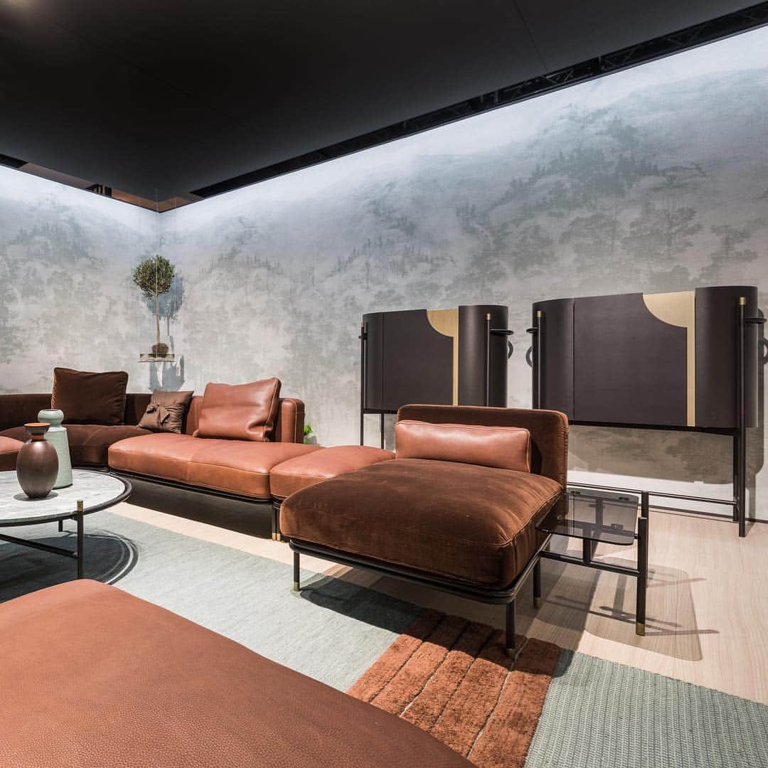 Natuzzi Officialさんのインスタグラム写真 - (Natuzzi OfficialInstagram)「Like a vast canvas of natural and rare beauty, our Selva collection by Enrique Marti takes inspiration from the colours of olive groves and the brown of the trunks. Explore the collection at our stand until the 14th of April. #SaloneDelMobile2019 #MDW #mdw19 #NatuzziMadreTerra #Natuzzi60 #sustainabledesign #Natuzzi #NatuzziItalia #comfort #elegance #design #lifestyle #style #furniture #homefurniture #madeinitaly #living #interiordesign #decor #furnituredesign #homedesign #inspiration #interior #instadesign #designlovers #italianstyle #homedecor #lovedesign #designers #designer」4月14日 17時22分 - natuzzi