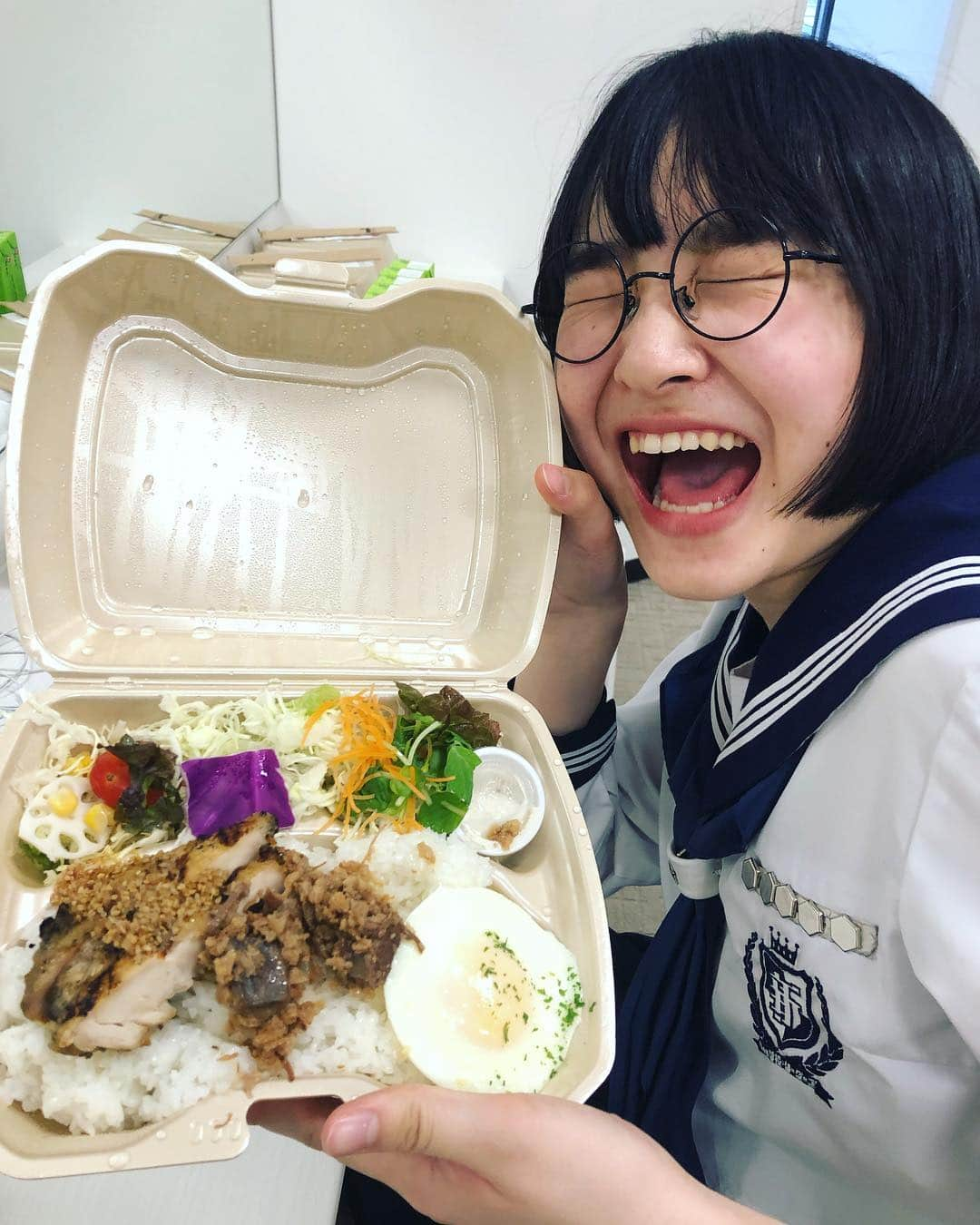 KANONさんのインスタグラム写真 - (KANONInstagram)「8種野菜のグリルチキン！ おいしそーーーーーーーー」4月14日 17時35分 - kanon_leaders