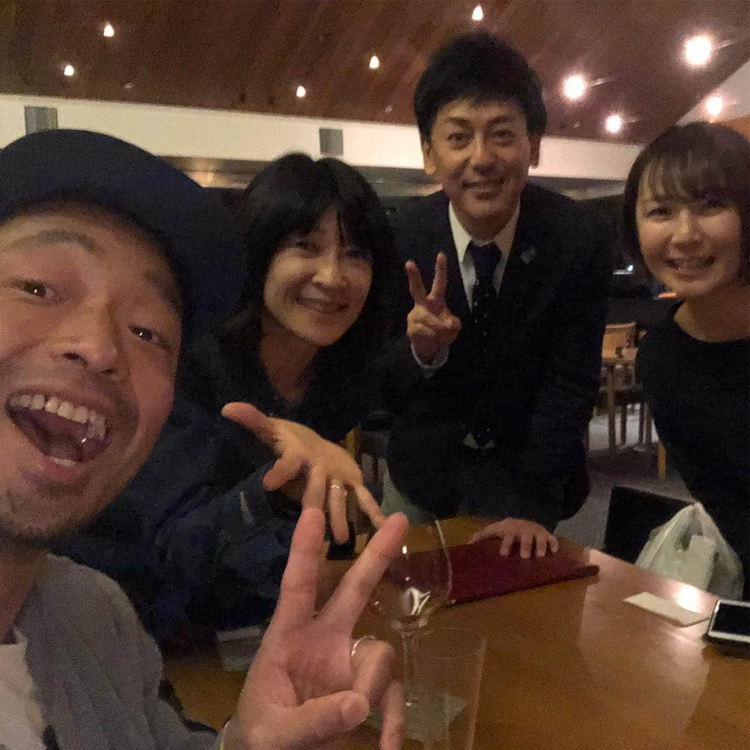 団長安田さんのインスタグラム写真 - (団長安田Instagram)「#谷川真理さんのeggポーズ #確実にeggポーズをする谷川真理さん #揺るぎない信念の谷川真理さんのeggポーズ #eggポーズ  #キレのあるeggポーズ谷川真理さん  #掛川新茶マラソン2019 #団長安田 #安田大サーカス団長」4月14日 17時45分 - dancyoyasuda