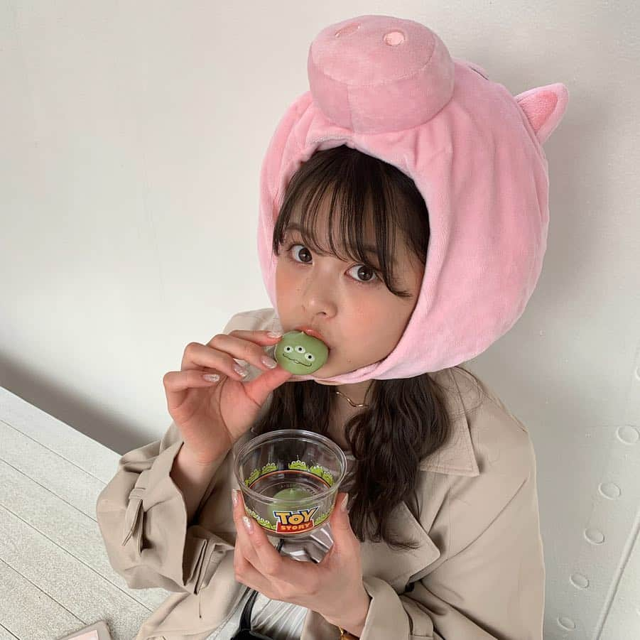 涼海花音さんのインスタグラム写真 - (涼海花音Instagram)「ディズニーは彼女と🐷」4月14日 18時40分 - kanon_1228