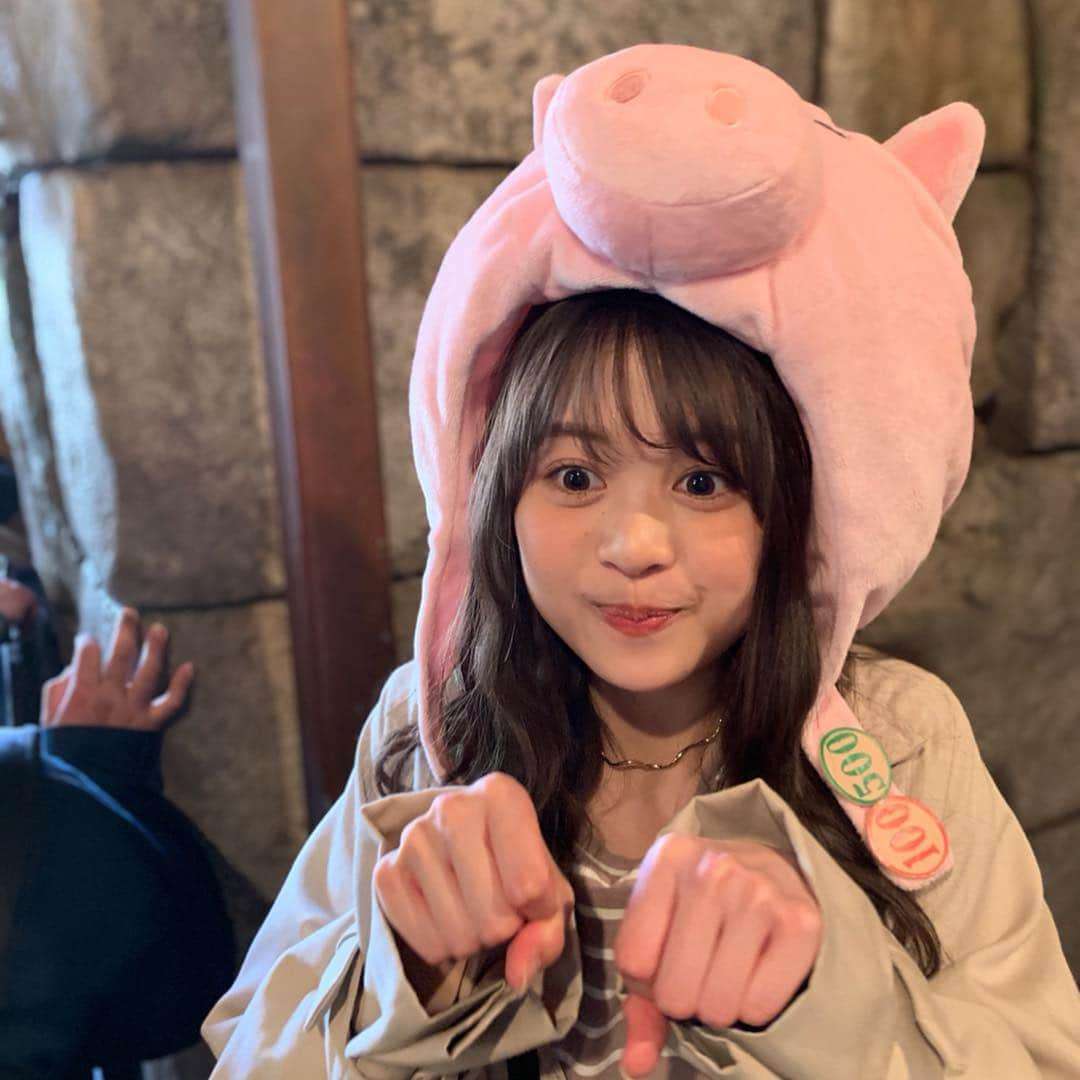 涼海花音さんのインスタグラム写真 - (涼海花音Instagram)「ディズニーは彼女と🐷」4月14日 18時40分 - kanon_1228