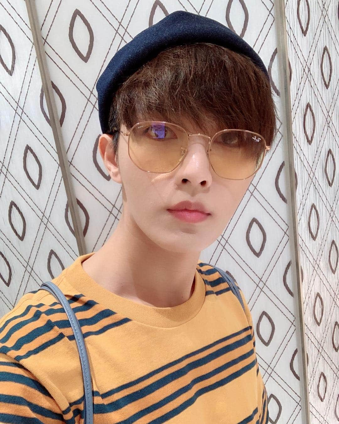 AARONさんのインスタグラム写真 - (AARONInstagram)「#炎亞綸#aaronyan#boy#style」4月14日 18時44分 - aayan1120