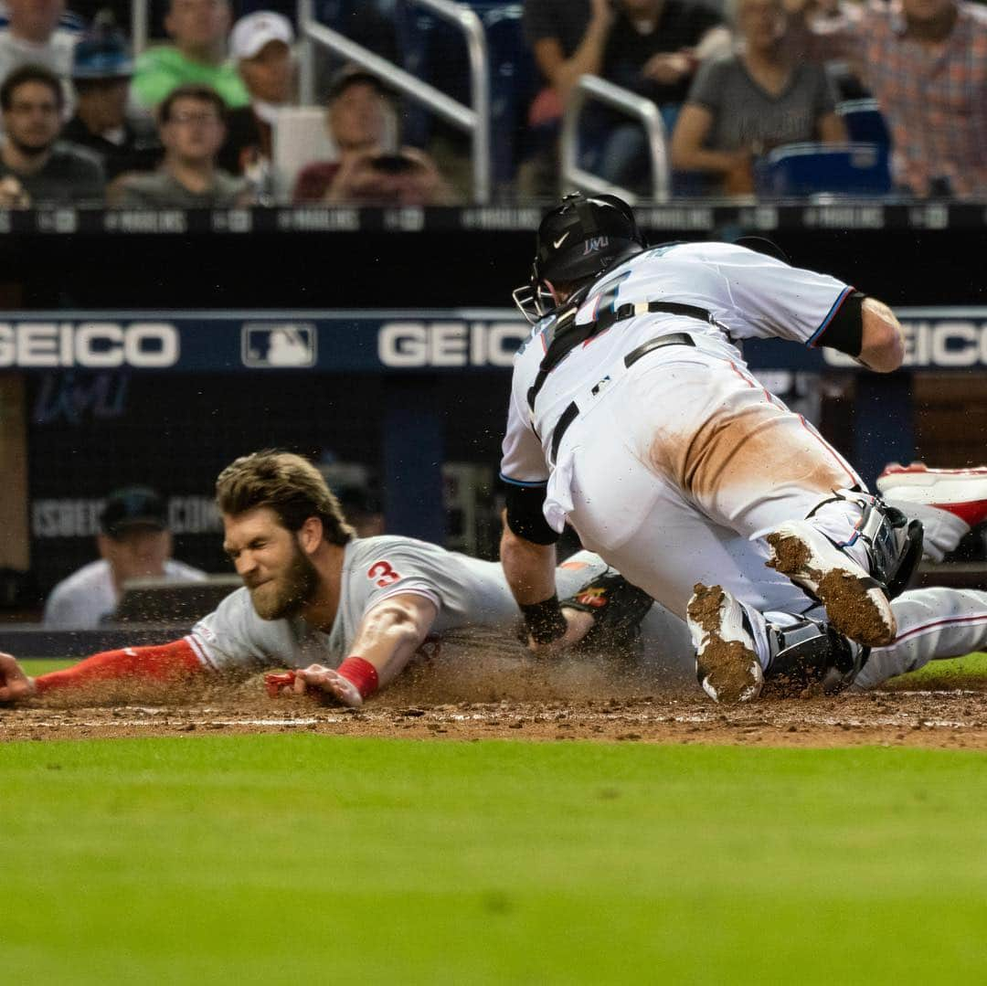 マイアミ・マーリンズさんのインスタグラム写真 - (マイアミ・マーリンズInstagram)「Relay race ya. #JuntosMiami」4月15日 4時12分 - marlins