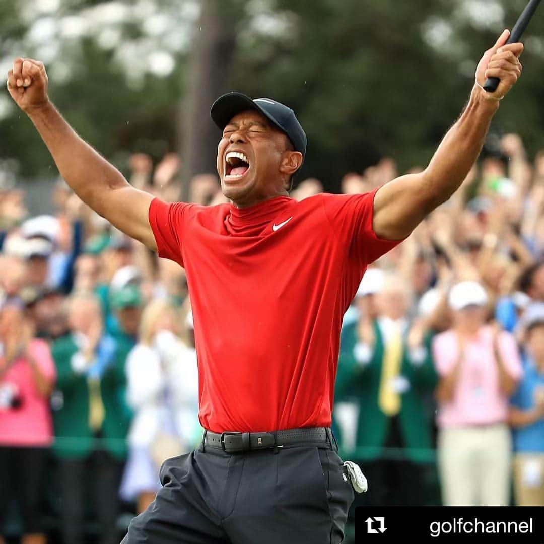 ブレア・オニールさんのインスタグラム写真 - (ブレア・オニールInstagram)「A MOMENT 😭⛳️🏆🙌🏼 #Repost @golfchannel ・・・ All the feels. #TheMasters #masterschampion」4月15日 4時30分 - blaironealgolf