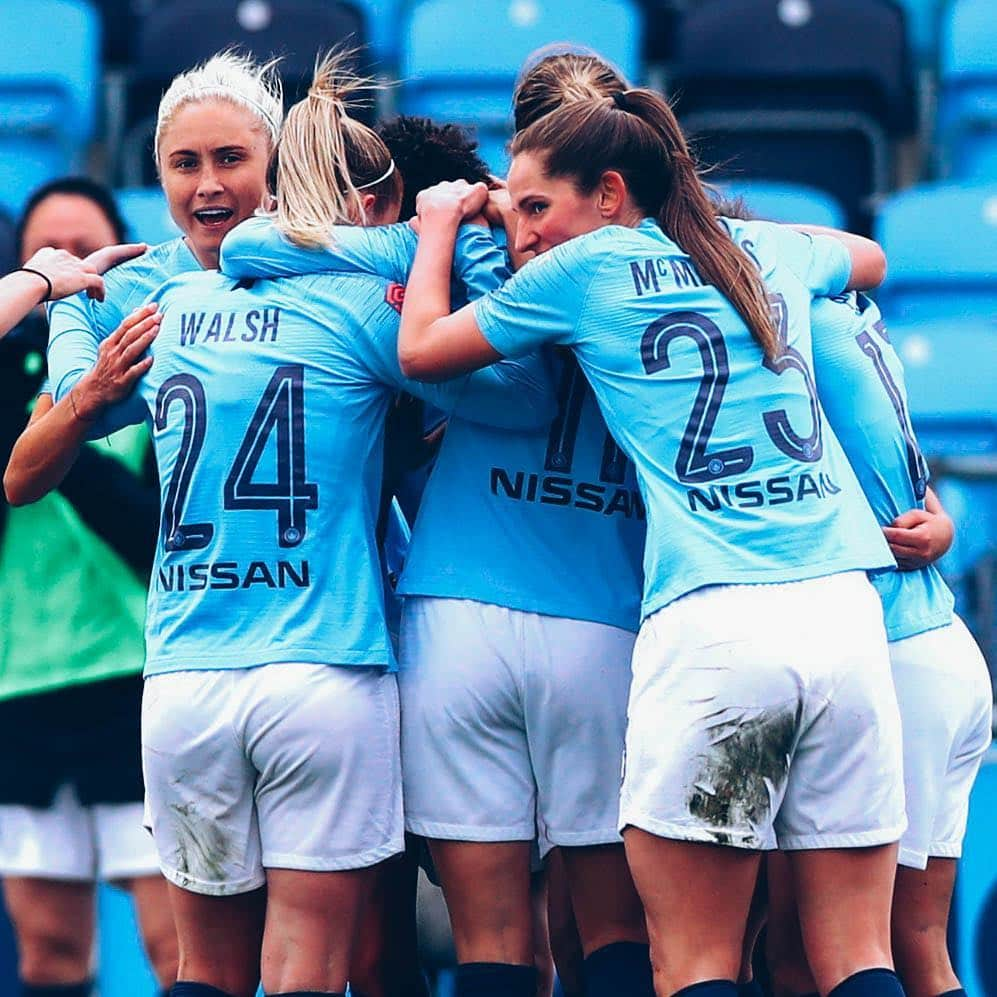 マンチェスター・シティFCさんのインスタグラム写真 - (マンチェスター・シティFCInstagram)「3️⃣ FA Cup Finals ⚽️ 3️⃣ Man City teams 🔵 1️⃣ Goal 🏆  #mancity」4月15日 4時35分 - mancity