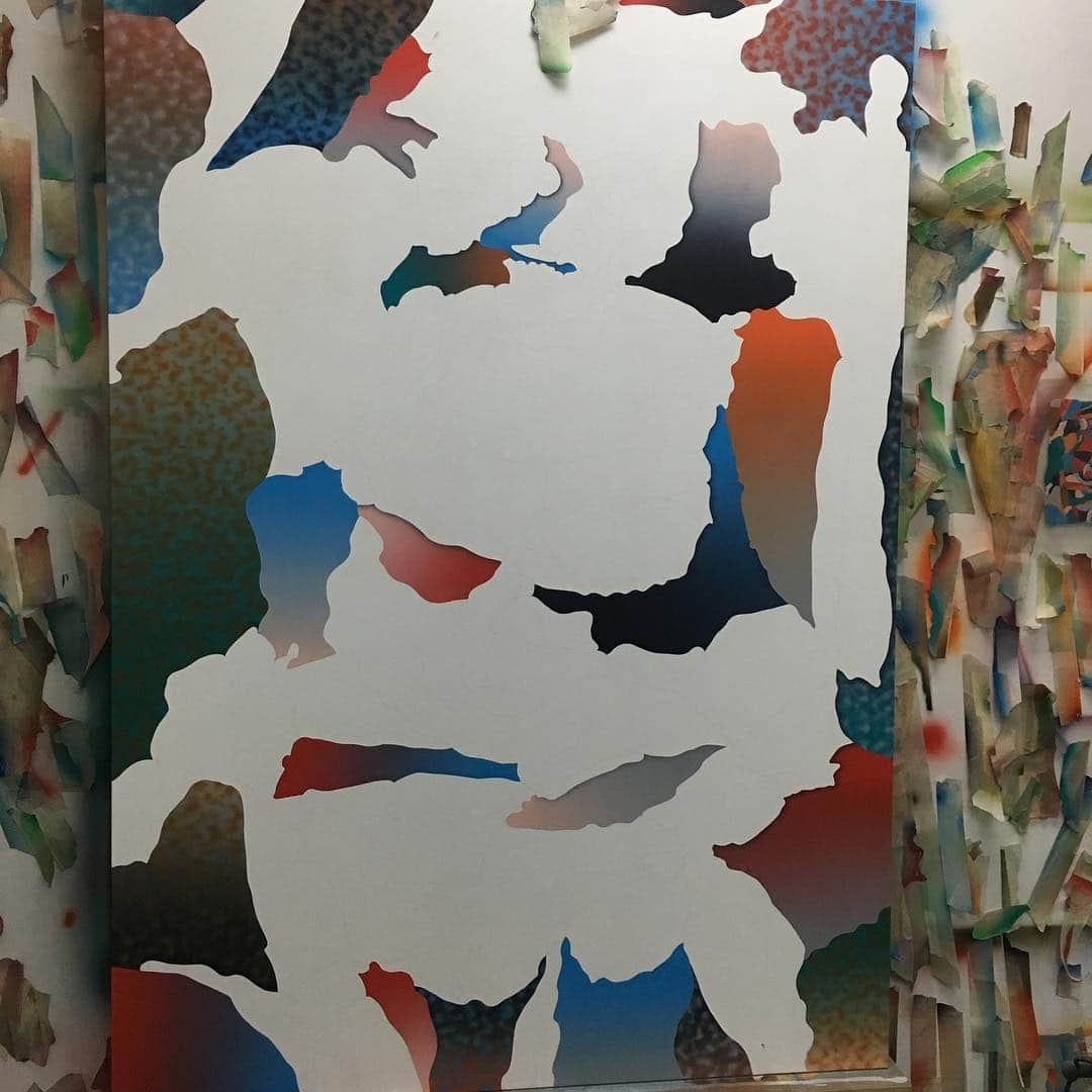 KAWSONEさんのインスタグラム写真 - (KAWSONEInstagram)「Sunday... Painting by @mmorgannbblairr Woman 2, ll. #MorganBlair」4月15日 4時47分 - kaws