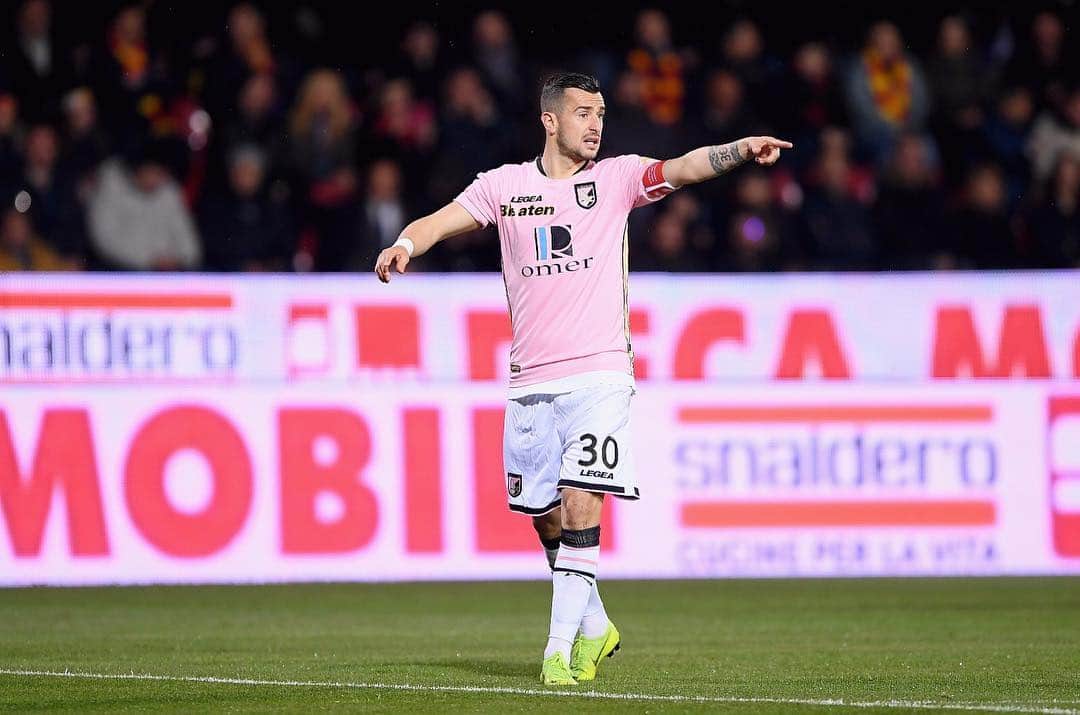 USチッタ・ディ・パレルモさんのインスタグラム写真 - (USチッタ・ディ・パレルモInstagram)「HT: Benevento-Palermo 0-1」4月15日 5時01分 - palermocalcioit