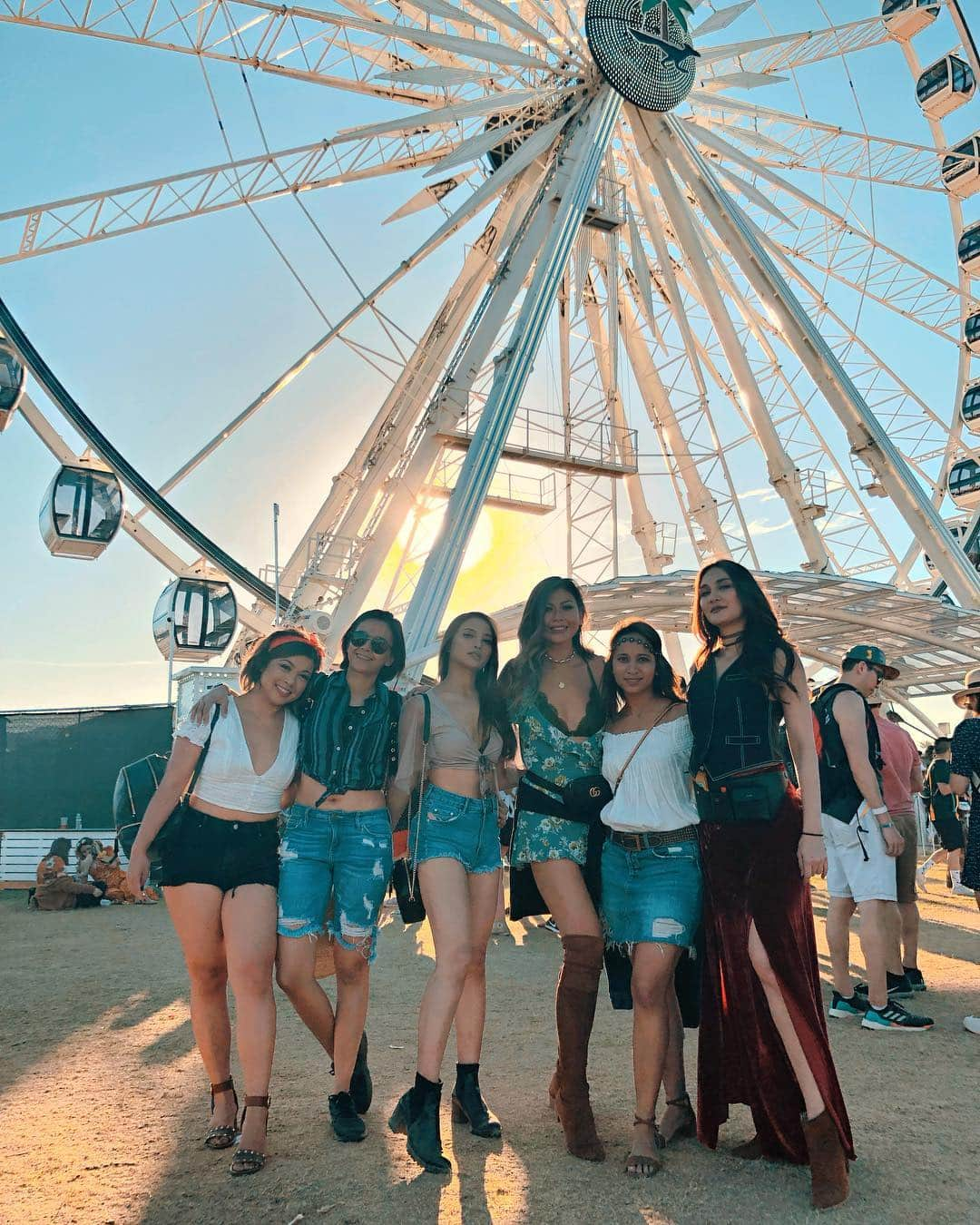 ルナ・マヤさんのインスタグラム写真 - (ルナ・マヤInstagram)「Good vibes #coachella #coachella2019」4月15日 5時26分 - lunamaya