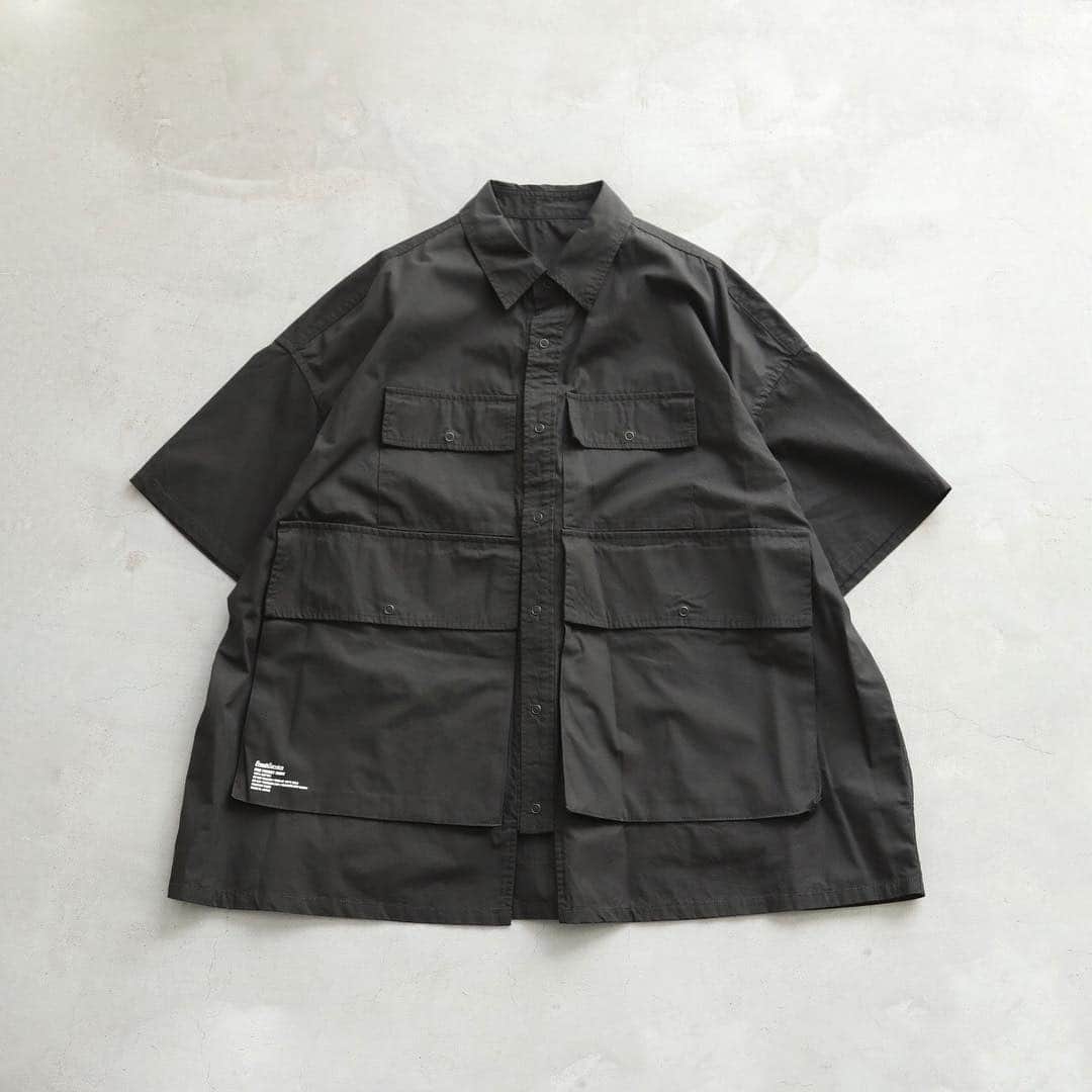 wonder_mountain_irieさんのインスタグラム写真 - (wonder_mountain_irieInstagram)「_ FreshService / フレッシュサービス FreshService(フレッシュサービス) "Five Pocket Shirt" ￥23,760- _ 〈online store / @digital_mountain〉 http://www.digital-mountain.net/shopdetail/000000009541/ _ 【オンラインストア#DigitalMountain へのご注文】 *24時間受付 *15時までのご注文で即日発送 *1万円以上ご購入で送料無料 tel：084-973-8204 _ We can send your order overseas. Accepted payment method is by PayPal or credit card only. (AMEX is not accepted)  Ordering procedure details can be found here. >>http://www.digital-mountain.net/html/page56.html _ 本店：#WonderMountain  blog>> http://wm.digital-mountain.info/blog/20190414/ _ #FreshService #フレッシュサービス _ 〒720-0044  広島県福山市笠岡町4-18  JR 「#福山駅」より徒歩10分 (12:00 - 19:00 水曜定休) #ワンダーマウンテン #japan #hiroshima #福山 #福山市 #尾道 #倉敷 #鞆の浦 近く _ 系列店：@hacbywondermountain _」4月14日 20時32分 - wonder_mountain_