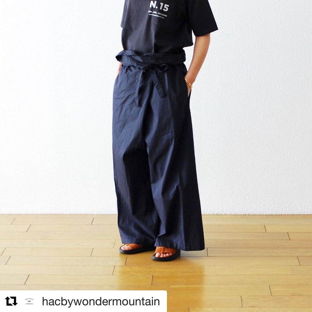 wonder_mountain_irieさんのインスタグラム写真 - (wonder_mountain_irieInstagram)「#Repost @hacbywondermountain with @get_repost ・・・ _ [unisex] Engineered Garments / エンジニアードガーメンツ “Fisherman Pant -high count twill-” ¥31,320- _ 〈online store / @digital_mountain〉 http://www.digital-mountain.net/shopdetail/000000009315/ _ 【オンラインストア#DigitalMountain へのご注文】 *24時間注文受付 *1万円以上ご購入で送料無料 tel：084-983-2740 _ We can send your order overseas. Accepted payment method is by PayPal or credit card only. (AMEX is not accepted)  Ordering procedure details can be found here. >> http://www.digital-mountain.net/smartphone/page9.html _ blog > http://hac.digital-mountain.info _ #HACbyWONDERMOUNTAIN 広島県福山市明治町2-5 2階 JR 「#福山駅」より徒歩15分 (11:00 - 19:00 火曜定休) _ #ワンダーマウンテン #japan #hiroshima #福山 #尾道 #倉敷 #鞆の浦 近く _ 系列店：#WonderMountain @wonder_mountain_irie _ #EngineeredGarments #エンジニアードガーメンツ #NEPENTHES #FWKbyEngineeredGarments _ tee → TOUJOURS / #トゥジュー ¥14,040- sandal → #MALIBUSANDALS ¥18,360-」4月14日 21時12分 - wonder_mountain_