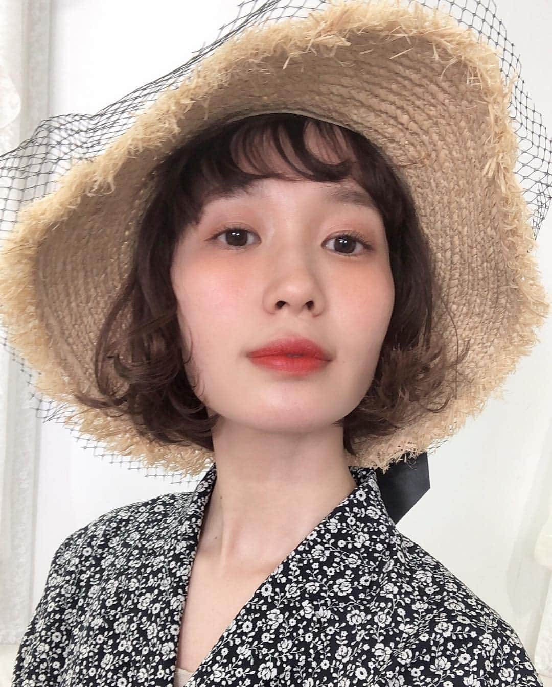 柴田紗希さんのインスタグラム写真 - (柴田紗希Instagram)「#しばメイク 最近もあいかわらずのオレンジメイク💄🍊 リップは @maccosmetics チリ チークは @celvoke.jp 02 ラインは @dupbeauty ブラウン usumのときにコメントでちらっとメイク聞いたりしてくれてるので載せてみたよ、ありがとう😊 今年の夏はプラスワンでどんなメイクしようかなぁ♡ 何メイクが今気になる？？」4月14日 21時32分 - shibasaaki