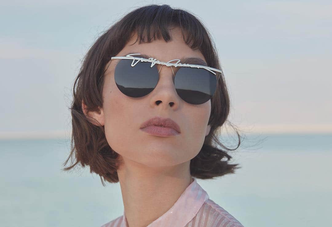 Armani Officialさんのインスタグラム写真 - (Armani OfficialInstagram)「Reinterpreting seasonal sunglasses trends in a thoroughly #GiorgioArmani way #GAeyewear」4月14日 22時10分 - emporioarmani