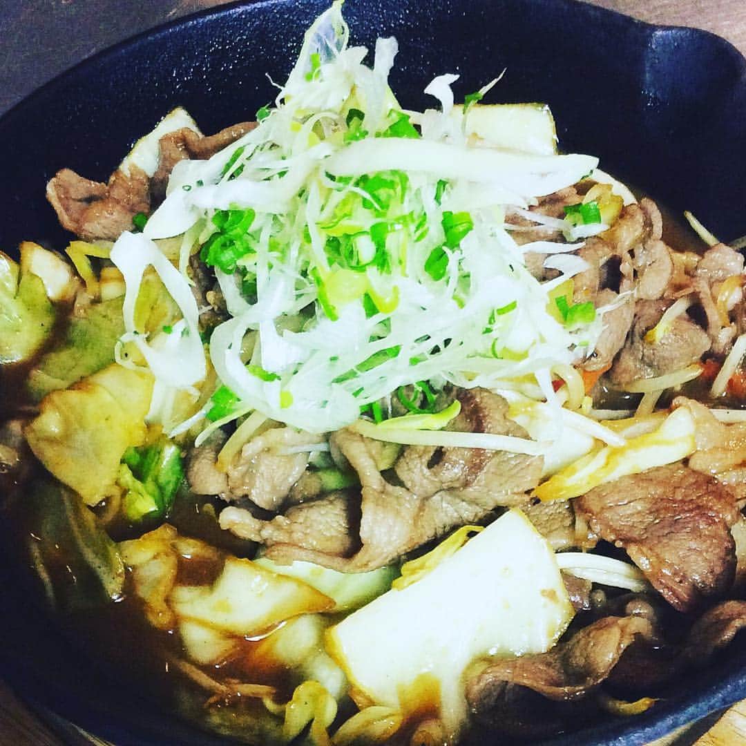 のインスタグラム：「毎度おおきに〜〜✨知床漁場枚方店です👍🏻本日は天気の悪い中たくさんのご来店ありがとうございました🙇‍♂️またのご来店お待ちしております(*^ω^*) #知床#枚方#居酒屋#駅近#飲み放題#宴会#歓迎会#鮮魚#イクラ#日本酒#焼酎#ビール#アルバイト募集中#お待ちしております」