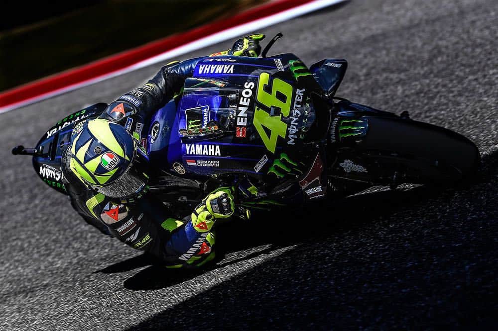バレンティーノ・ロッシのインスタグラム：「Circuit of the Americas,Austin Saturday,official practice 📸 @gigisoldano @jesusrobledo」