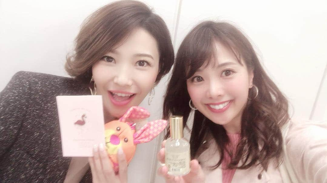 妃海風さんのインスタグラム写真 - (妃海風Instagram)「ハッピーバースデーれなさん😍😍😍 . 十碧れいやさん。 退団してからよーーく遊んでもらってます☺️💕 最高にhappyで面白いれなさんっ 一緒にいると、ひたすら笑いあってますねぇ😆🌈 . お誕生日が近いからお祝いしあいっこ❤️ あいらびゅー！れなさーんっ . #十碧れいや さん #れなさん #4月お誕生日 #happy」4月14日 22時45分 - fuhinami_official