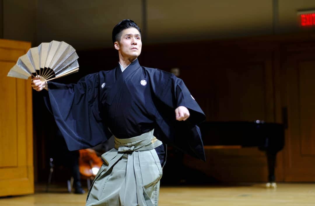 梅川壱ノ介（舞踊家）のインスタグラム：「ショスタコーヴィチ　Shostakovich チェロ・ソナタ  #梅川壱ノ介  #日本舞踊 #アメリカ #umekawaichinosuke #shostakovich」