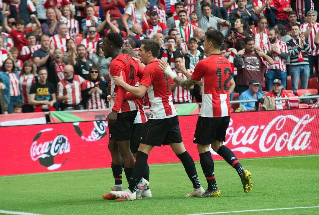 アスレティック・ビルバオさんのインスタグラム写真 - (アスレティック・ビルバオInstagram)「#AthleticClub 3 - 2 @rayovallecano #GoruntzBegira💪🦁」4月14日 23時11分 - athleticclub