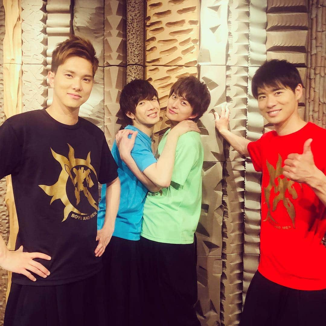 BOYS AND MENさんのインスタグラム写真 - (BOYS AND MENInstagram)「北海道ありがとうございました☺️リリースイベントはまだまだ続きますのでこの機会に是非ボイメンを観に来てください🌱  #ボイメン  #水野勝 #田村侑久 #辻本達規 #小林豊 #頭の中のフィルム #北海道が大好き #パフェのオンパレード #小林は今回も沢山食べました」4月14日 23時52分 - boysandmen_official