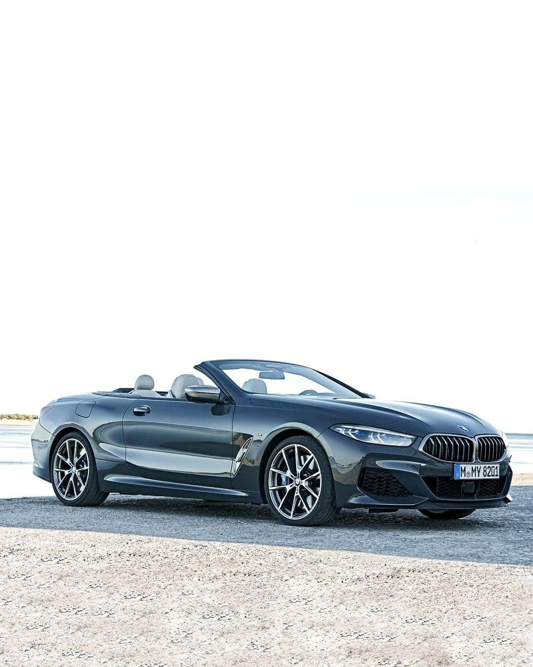 BMWのインスタグラム：「Definitely got the look. THE 8. #BMW #THE8 #8Series #Convertible  __ BMW M850i xDrive Convertible: Fuel consumption in l/100 km (combined): 10.0-9.9. CO2 emission in g/km (combined): 229-225*.*These figures are preliminary values and have not yet been confirmed. Subject to change. The values of fuel consumptions, CO2 emissions and energy consumptions shown are determined according to the European Regulation (EC) 715/2007 in the version applicable at the time of type approval. The figures refer to a vehicle with basic configuration in Germany and the range shown considers optional equipment and the different size of wheels and tires available on the selected model. The values are already based on the new WLTP regulation and are translated back into NEDC-equivalent values in order to ensure the comparison between the vehicles. For vehicle related taxes or other duties based (at least inter alia) on CO2-emissions the CO2 values may differ to the values stated here. The CO2 efficiency specifications are determined according to Directive 1999/94/EC and the European Regulation in its current version applicable. The values shown are based on the fuel consumption, CO2 values and energy consumptions according to the NEDC cycle for the classification. Further information on the official fuel consumption, the official specific CO2 emissions and the electric energy consumption of new passenger cars can be found in the guidelines on fuel consumption, CO2 emissions and electric energy consumption of new passenger cars which are available free of charge at all retail outlets and from DAT Deutsche Automobil Treuhand GmbH (DAT), Hellmuth-Hirth-Str. 1, 73760 Ostfildern-Scharnhausen, Germany and at http://www.dat.de/angebote/verlagsprodukte/leitfaden-kraftstoffverbrauch.html.」