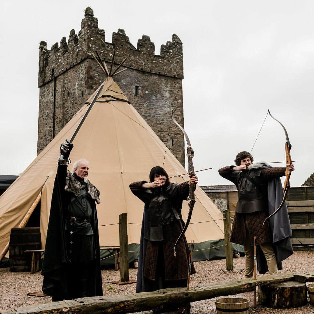 ニューヨーク・タイムズさんのインスタグラム写真 - (ニューヨーク・タイムズInstagram)「Northern Ireland has been transformed by “Game of Thrones.” The show has filmed all over the globe, but this region has served as the home of #Westeros, a continent in the series, and the show’s production in #Belfast’s Titanic Studios. “For millions of viewers all over the world, this country has been redefined and remade in the show’s image,” our TV editor Jeremy Egner writes. In the process, Belfast’s filmmaking industry has gone from a sleepy endeavor to a powerhouse, and the region has built a tourism economy on the back of the show. @robert_ormerod shot this photo at Castle Ward farmyard, where tourists can shoot arrows in a courtyard seen in one of the first scenes of the series. Visit the link in our profile to see more, and to read more about how #gameofthrones and #NorthernIreland have influenced each other.」4月14日 23時57分 - nytimes