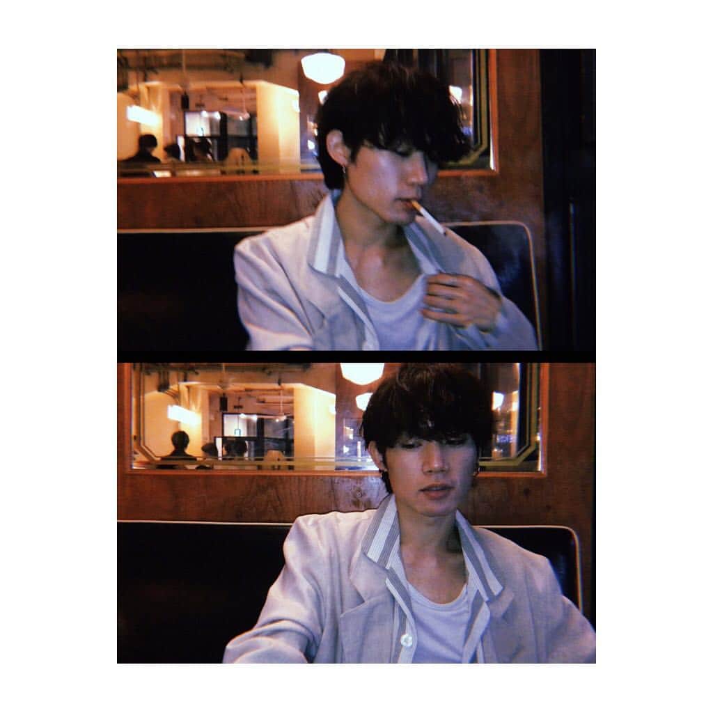 花沢将人のインスタグラム：「☕️」