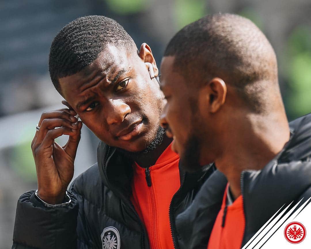 アイントラハト・フランクフルトさんのインスタグラム写真 - (アイントラハト・フランクフルトInstagram)「🦅📍🏟 • • #bundesliga #sgefca #sge #eintracht #frankfurt #eintrachtfrankfurt」4月15日 0時08分 - eintrachtfrankfurt