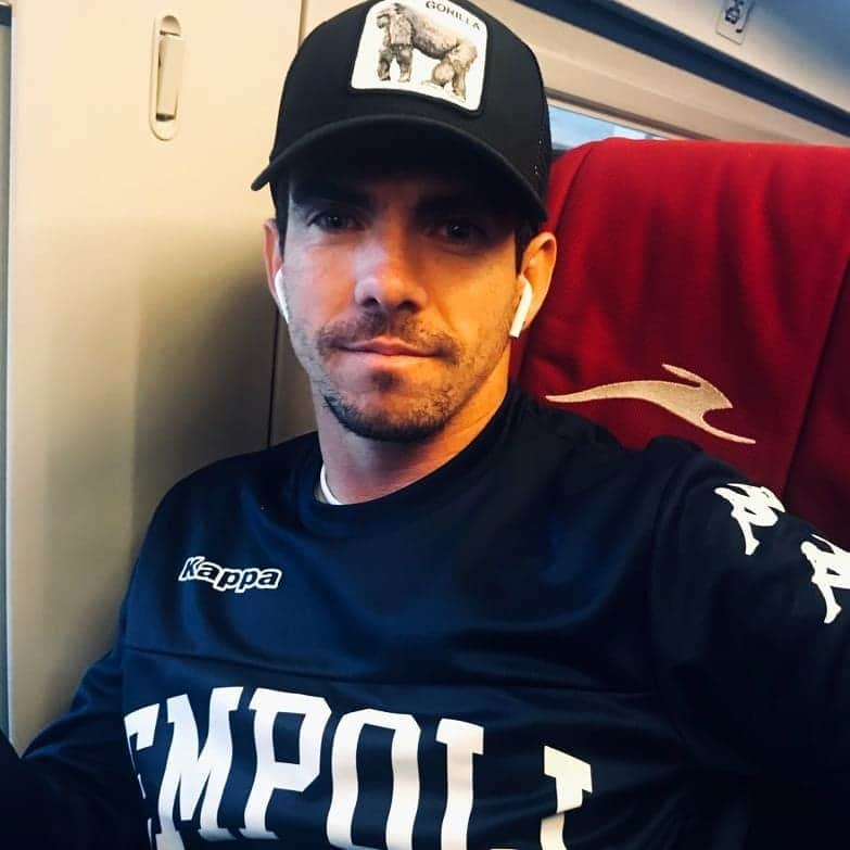 エンポリFCさんのインスタグラム写真 - (エンポリFCInstagram)「In viaggio verso Bergamo 🚄; domani #AtalantaEmpoli📸」4月15日 0時02分 - empoli_fc_official