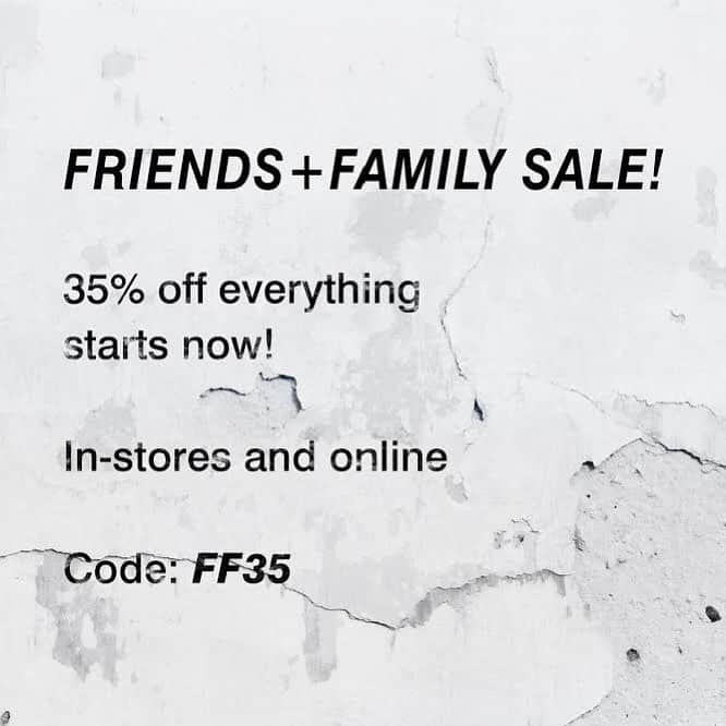オーク ニューヨークのインスタグラム：「35% off everything starts now!  SHOP OUR FRIENDS+FAM SALE NOW! CODE: FF35 * Does not apply to third party brands including Carlen, Fire Road and Graf Lantz.」