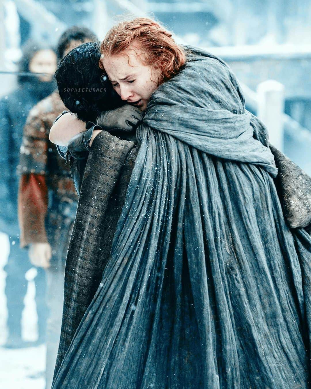 ソフィー・ターナーさんのインスタグラム写真 - (ソフィー・ターナーInstagram)「Today is the last Game of Thrones season premiere EVER. 😭 And one of the last days we get to see Sophie play Sansa. Get your tissues READY!」4月15日 1時02分 - sophieturner