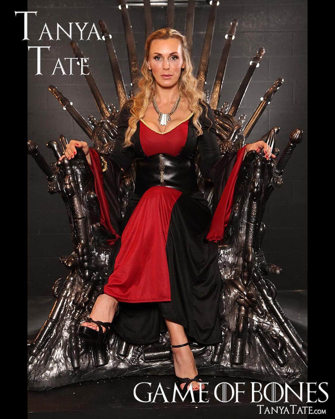 のインスタグラム：「Will be doing a late #livestream today on my #youtube channel. Trying to plan around Ozzie but my scheduling time might be off.  YouTube.com/tanyatatetube —- —- Are you ready for Game Of Thrones? Who is your favorite character? Who will end up ruling the kingdom? —- —- I also have just 3 Game Of Bones 8x10 left to sign for sale $15 plus shipping. First 3 people to give me their money will get them sent out. Email tanya@tanyatate com for payment options or find on my personal TanyaTateStore, eBay (TanyaTateStore) and storenvy (tanyatate). —- —— #got #gameofthrones #gameofthronesparody #gameofbones #tanyatate #queentanyatate #cerseilannister」