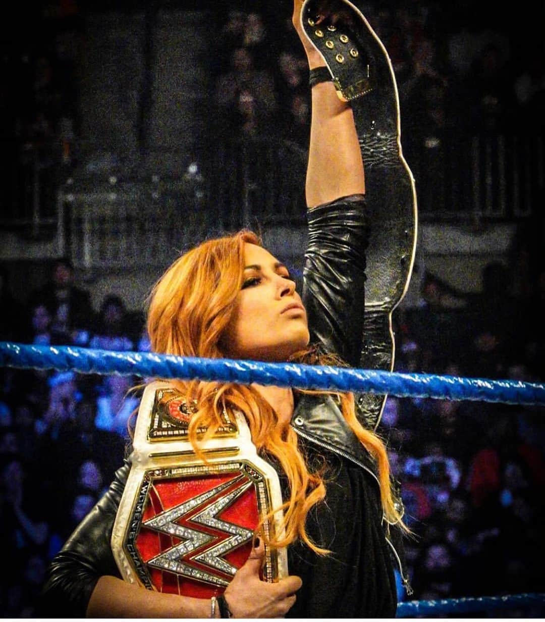 レベッカ・ノックスのインスタグラム：「Free head slaps going to anyone who thinks they can take any of my titles.」