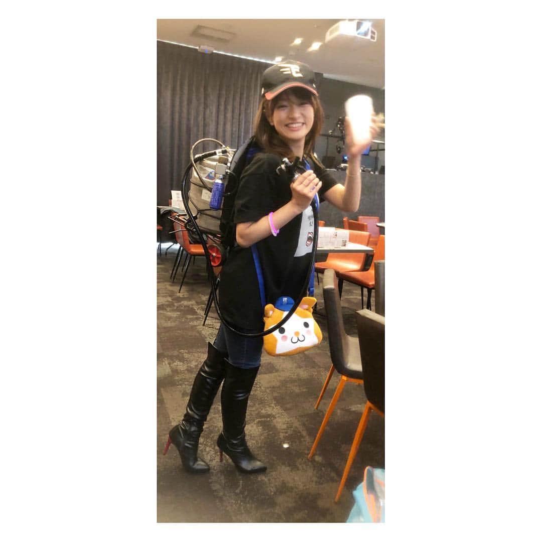 杜野まこさんのインスタグラム写真 - (杜野まこInstagram)「#杜野まこ10th記念イベント  #杜野まこ10th #オリジナルビール #GOLDENMAKOALE #金まこ #ビールの売り子 #初挑戦 #願いが叶う  #仙南シンケンファクトリー #ラベルデザイン カネシゲタカシ さん #とみやはちみつプロジェクト #ありがとう  #鈴大酒店 #通販開始」4月15日 2時30分 - makomorino