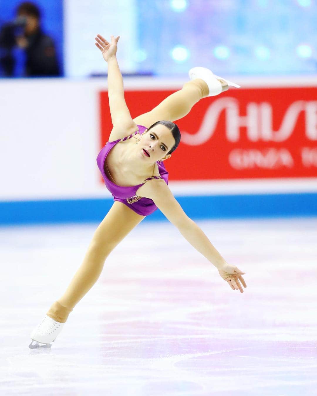 オリンピックチャンネルさんのインスタグラム写真 - (オリンピックチャンネルInstagram)「We say goodbye to the #figureskating season with an impressive World Team Trophy 2019 Gala show at #Fukuoka. 😍⁣⠀ ⁣⠀ Which skaters will you miss the most? Comment below and hit the link in bio to relive #WTTFigure.」4月15日 2時45分 - olympicchannel_x