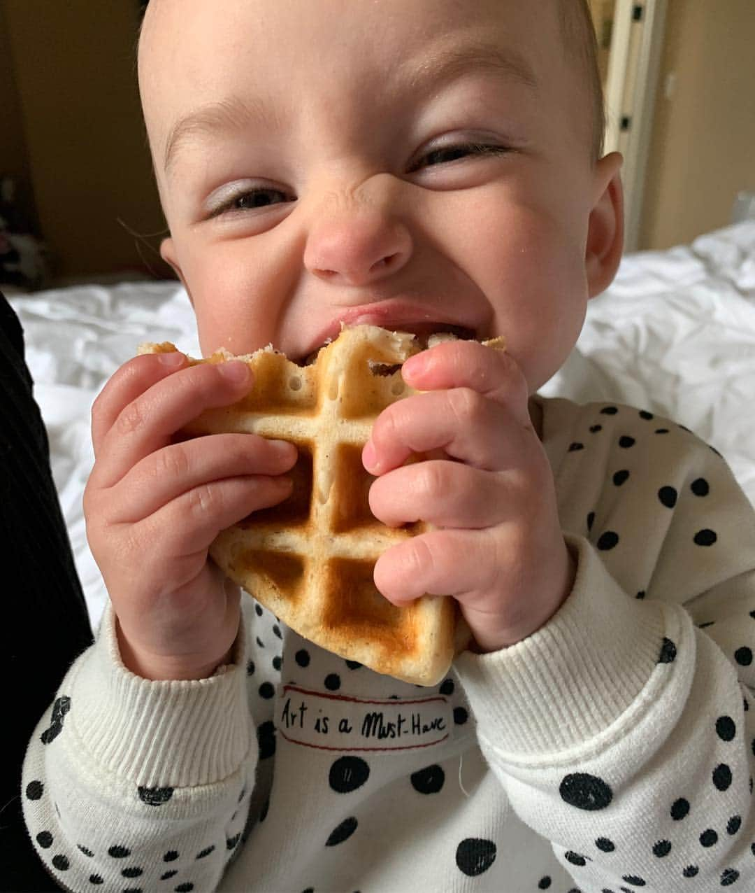 カーリー・ワデルさんのインスタグラム写真 - (カーリー・ワデルInstagram)「If you aren’t this happy about Sunday brunching...you aren’t doing it right」4月15日 3時54分 - carlywad