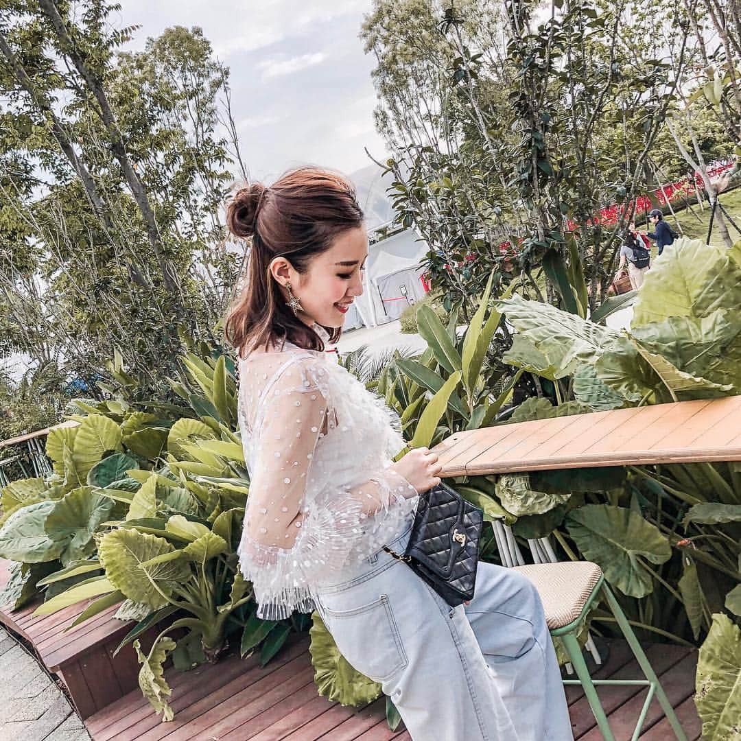 Lilian莉安さんのインスタグラム写真 - (Lilian莉安Instagram)「說多仙就有多仙的雪花上衣 OOTD All by⋯ @dazzlingdazzlin  #whatiwore #ootd #dazzlingdazzlin #springlook」4月15日 14時59分 - itslilian1002