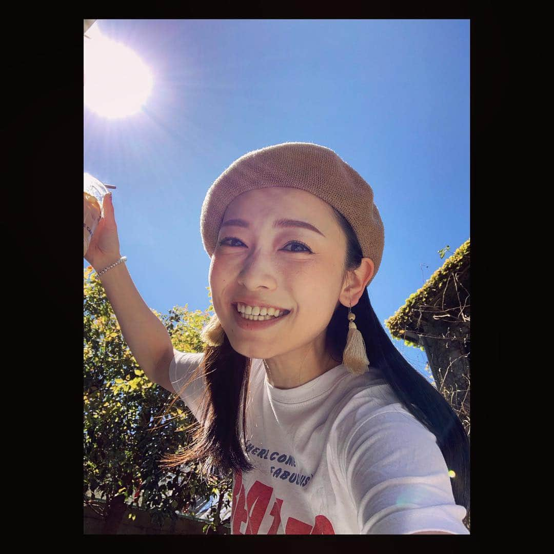 西田あいさんのインスタグラム写真 - (西田あいInstagram)「半袖着てます！ 春です！ 暖かいってしあわせ！ (さすがにTシャツ一枚は寒いのでカーディガンも着てます) みなさんのところはどうですか？」4月15日 13時28分 - nishidaai