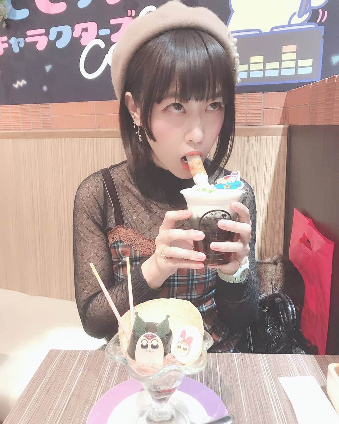熊本アイさんのインスタグラム写真 - (熊本アイInstagram)「4.13 おでーと♡♡ . #ポプテピピックサンリオキャラクターズカフェ」4月15日 13時58分 - eye.1010