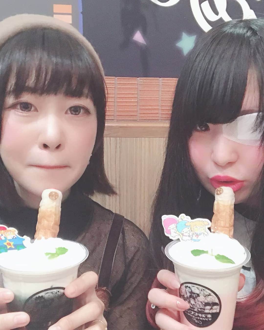 熊本アイさんのインスタグラム写真 - (熊本アイInstagram)「4.13 おでーと♡♡ . #ポプテピピックサンリオキャラクターズカフェ」4月15日 13時58分 - eye.1010