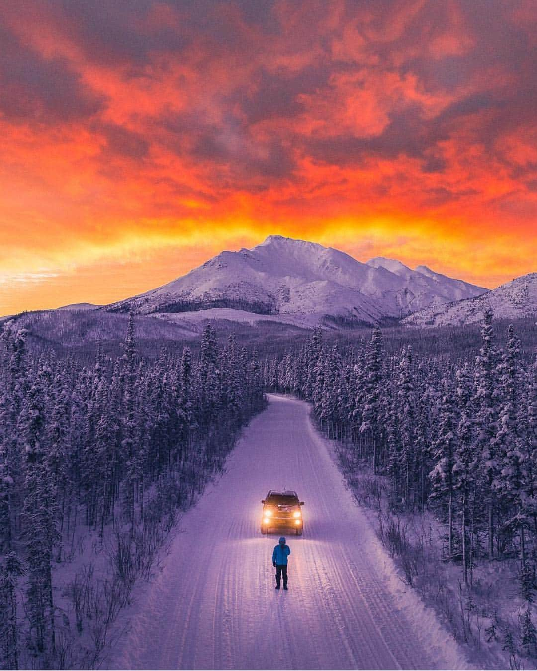 Wonderful Placesさんのインスタグラム写真 - (Wonderful PlacesInstagram)「Which picture is your favorite sunset shot? ✨❤️❤️❤️✨ 1. Monument Valley - Arizona 2. Palouse - Washington  3. Horseshoe Bend - Arizona 4. Fairbank - Alaska 5. Maroon Bells - Colorado . Pictures by ✨✨@neohumanity✨✨ #wonderful_places for a feature ❤️」4月15日 14時07分 - wonderful_places