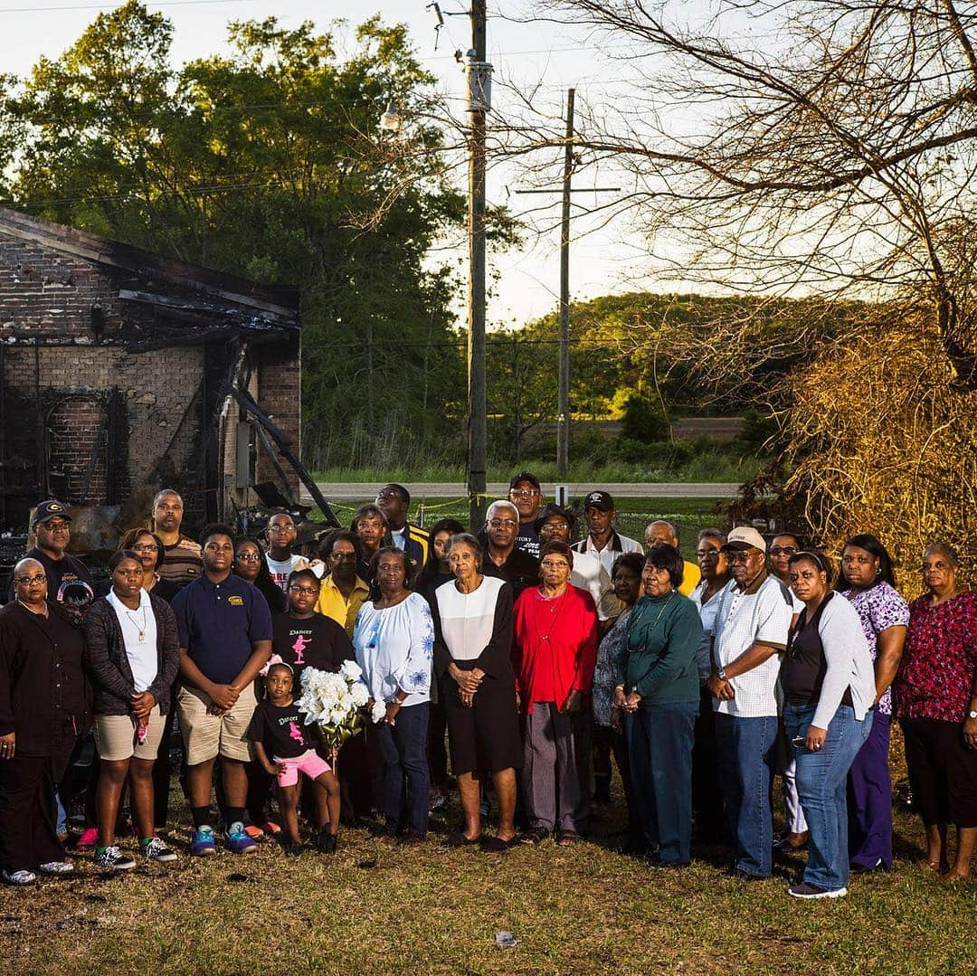 CNNさんのインスタグラム写真 - (CNNInstagram)「As their church burned, members of the Greater Union Baptist Church stood outside, linked arms, and prayed. It was one of three historically black churches in rural St. Landry Parish, west of Baton Rouge, that police said were intentionally torched over a 10-day span. Sheryl Richard, 56, snapped photos of the church where she, her daughter and sister all said their wedding vows. "Your heart breaks, watching what we call home going up in flames," she said. "Nothing is over until God says it's over. And I truly don't believe God is saying it's over for Greater Union." (📸: Edmund D. Fountain)」4月15日 6時44分 - cnn