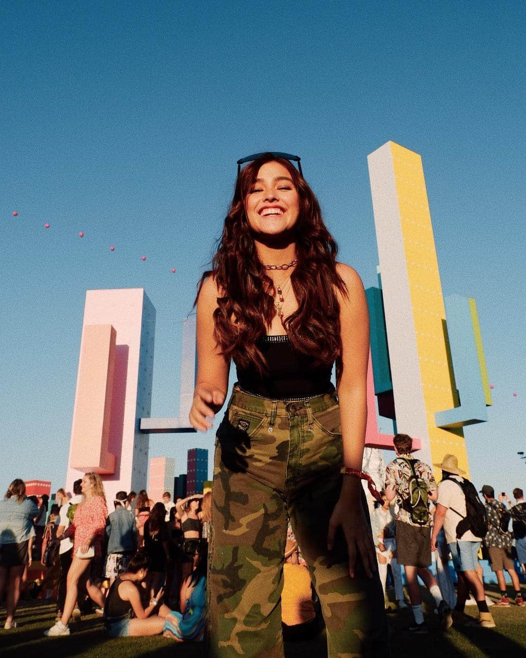 リザ・ソベラーノさんのインスタグラム写真 - (リザ・ソベラーノInstagram)「Day ✌🏼 #Coachella2019」4月15日 6時53分 - lizasoberano