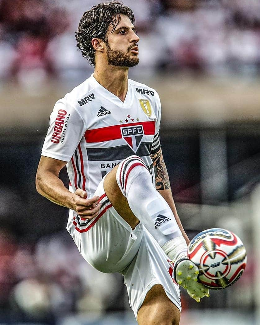 São Paulo FCさんのインスタグラム写真 - (São Paulo FCInstagram)「Foram 90 minutos de raça e respeito à camisa do São Paulo. Nesse time acreditamos. Domingo que vem tem mais. #EstaremosSempreJuntos #VamosSãoPaulo 🇾🇪 (📸 Paulo Pinto/saopaulofc.net)」4月15日 7時03分 - saopaulofc