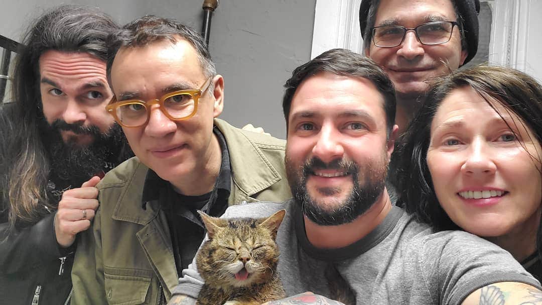 Lil BUBさんのインスタグラム写真 - (Lil BUBInstagram)「BUB is Backstage at the Paramount in Asbury Park with Fred, Kelley, Steve, and Blasko!」4月15日 8時00分 - iamlilbub
